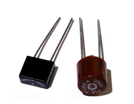 Bezpiecznik kubkowy szybki 125mA/250 r= 5.08mm
