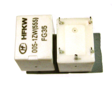 Przekaźnik 24V/1x20A HFKW/024-1ZW