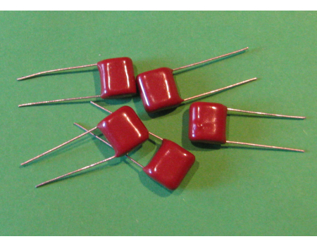 Kondensator MKSE 100nF/630V r=10mm 3szt