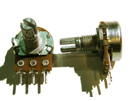 Potencjometr 15mm 1x 500 ohm B liniowy